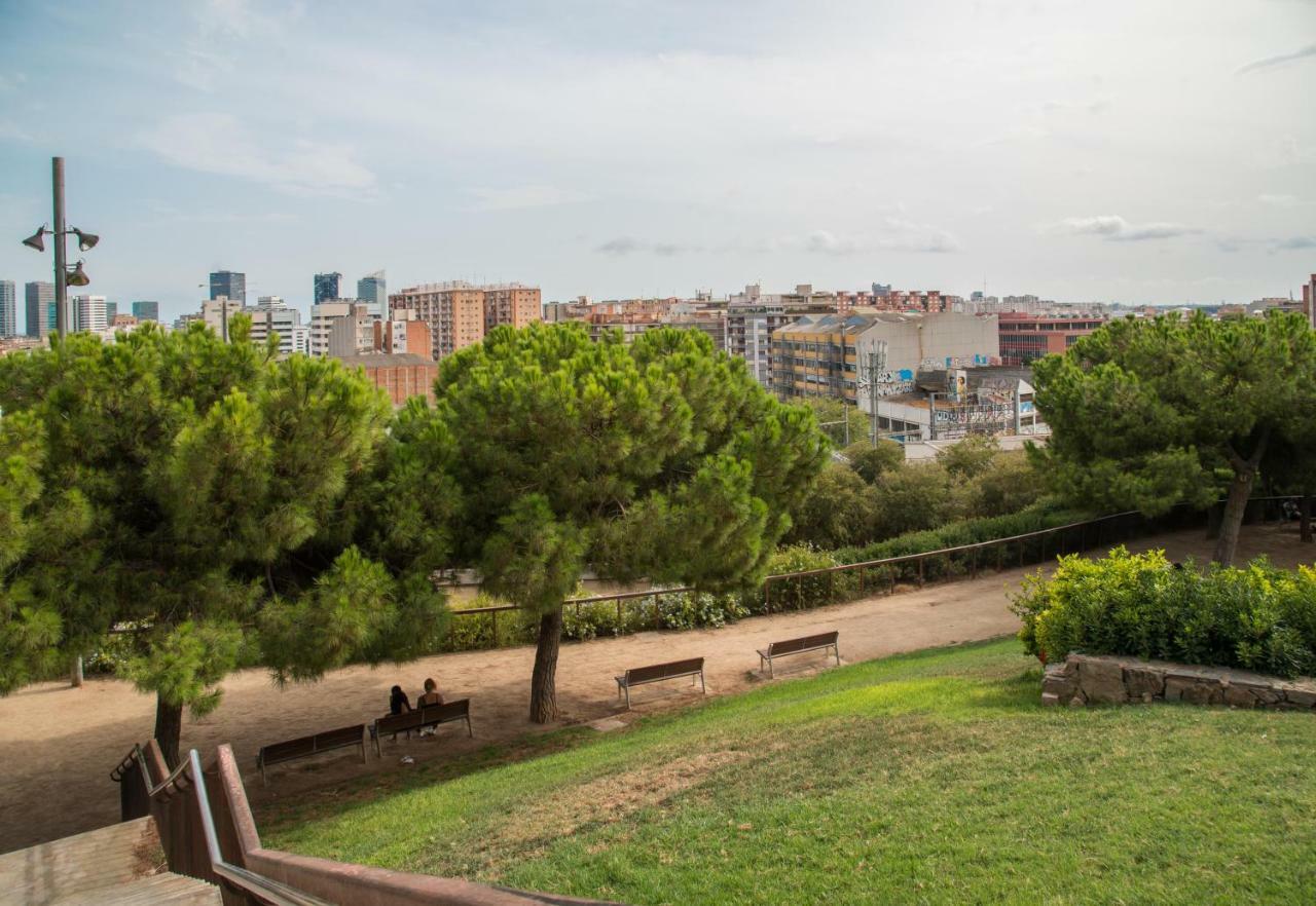 Camp Nou, Europa Fira - Modern Two-Bedroom Apartment With Heating L'Hospitalet de Llobregat Dış mekan fotoğraf