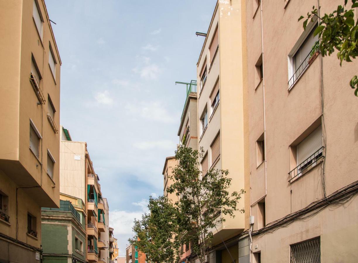 Camp Nou, Europa Fira - Modern Two-Bedroom Apartment With Heating L'Hospitalet de Llobregat Dış mekan fotoğraf